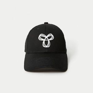 Aritzia Accessories - Aritzia TNA Baseball Velcro Cap Aritzia Accessories - Aritzia TNA Baseball Velcro Cap